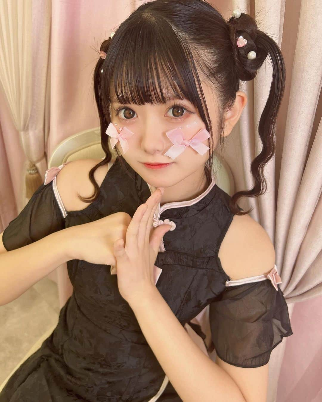 原田珠々華さんのインスタグラム写真 - (原田珠々華Instagram)「🎀🤍  いいツインテールの日♡  ツインテールまだまだずっとしてたい(⸝⸝ . ̫ . ⸝⸝)  #虹のコンキスタドール  #虹コン  #黒髪  #黒髪女子 #japanese  #japanesegirl  #japaneseidol  #girl #idol  #ミディアムヘア  #地下アイドル #偶像  #偶像练习生  #雰囲気好きな人いいね  #いいね返し  #akihabara  #akiba  #栗原田 #ヘアアレンジ  #ヘアメ  #セーラームーン  #チャイナ  #ハロウィンコスプレ  #ツインテール  #ツインテールの日  #ツインテールアレンジ」11月22日 22時36分 - harada_suzuka