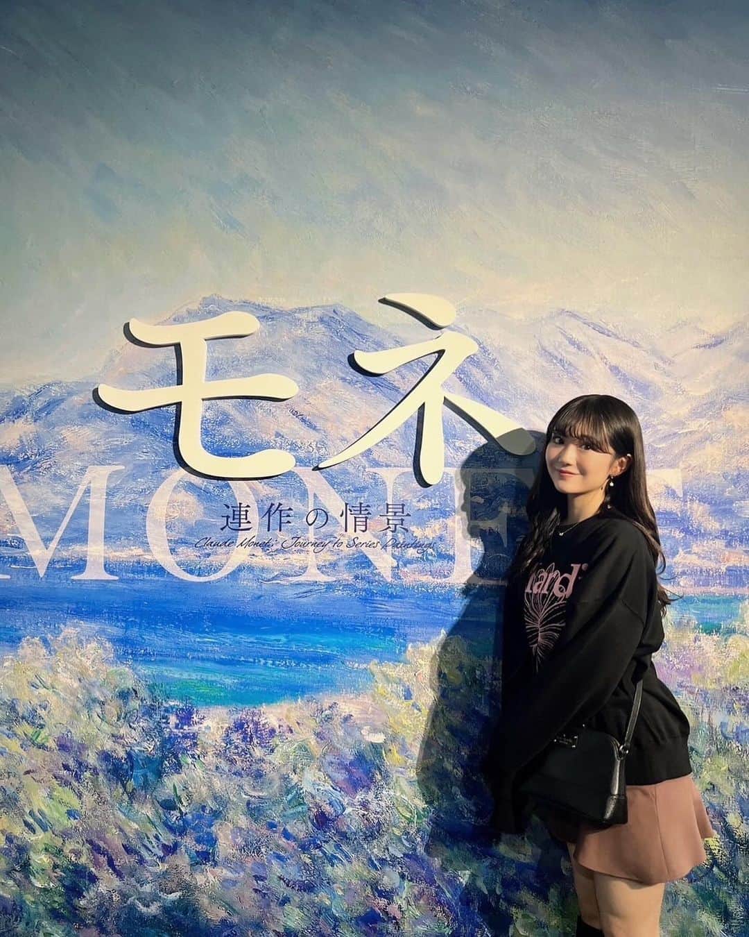 阿部夢梨さんのインスタグラム写真 - (阿部夢梨Instagram)「念願のモネ展へ🪞🍑」11月22日 22時45分 - yumeri_abe.official