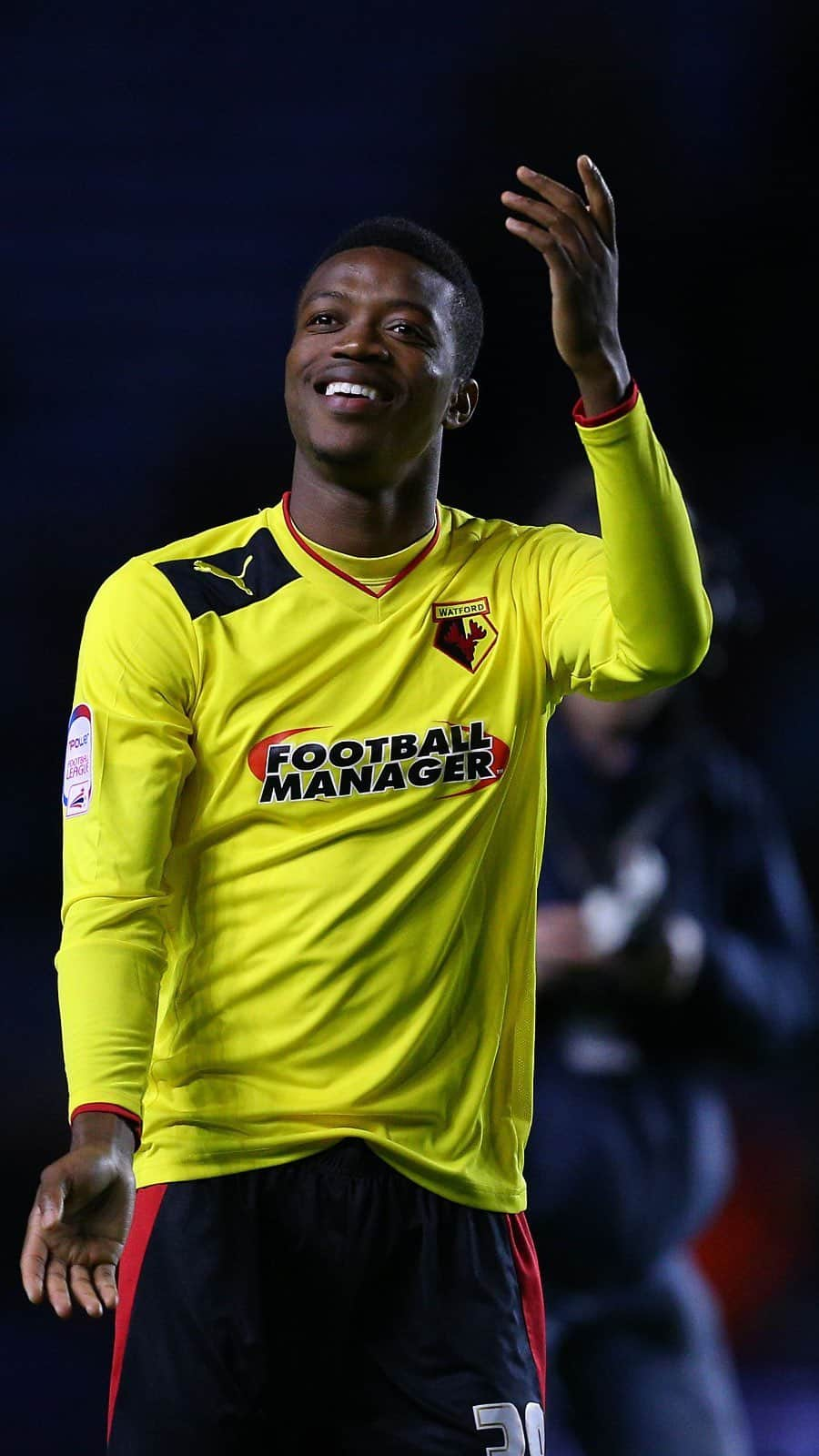 ナサニエル・チャロバーのインスタグラム：「⏪ What about this strike from @chalobah in 2013! 🚀 #EFL」