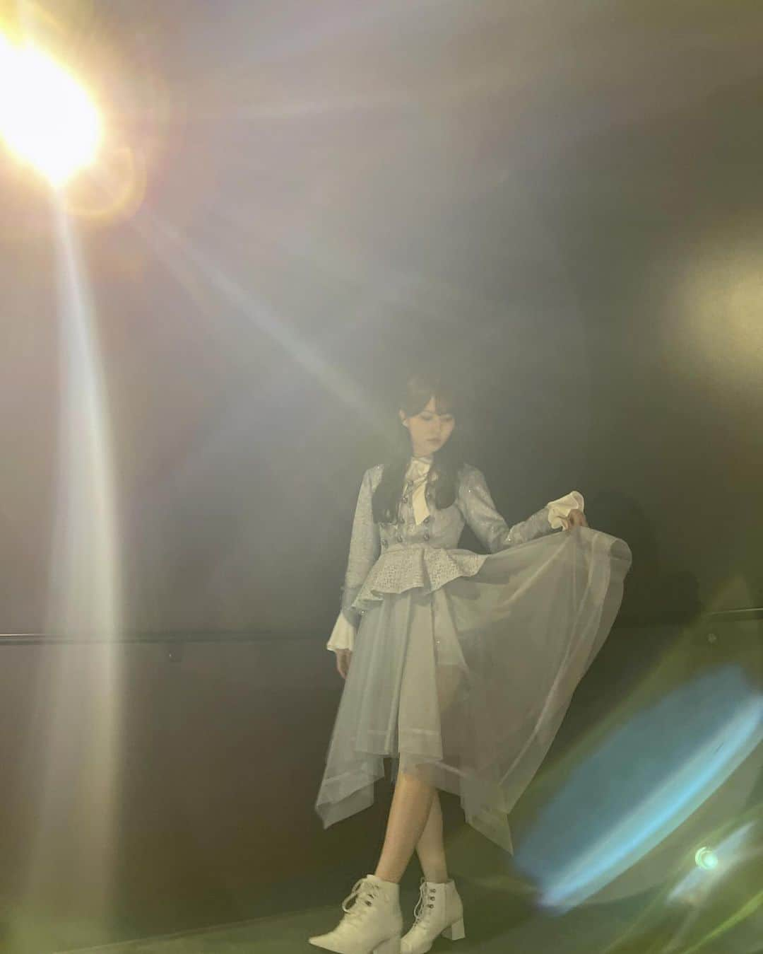 加藤史帆さんのインスタグラム写真 - (加藤史帆Instagram)「VMAJ2023授賞式、ありがとうございました！  東村さんが写真撮ってくれました🍓 久しぶりにこの衣装着たよ！海賊！  #shihogram #VMAJ2023」11月22日 23時25分 - katoshi.official