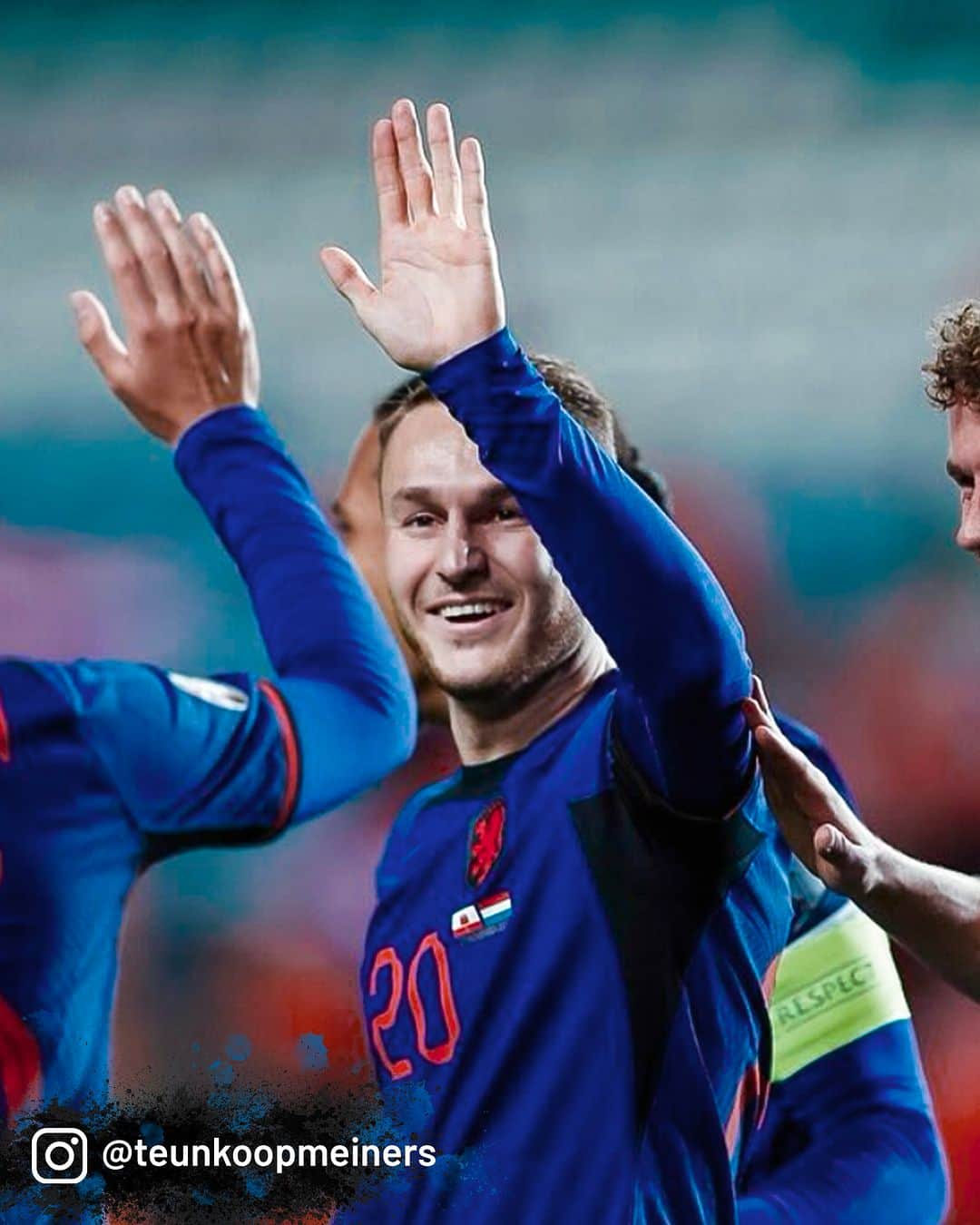 アタランタBCのインスタグラム：「2° centro in nazionale per Teun! ⚽️🇳🇱  2nd @onsoranje goal for Teun! 🖐🏼🇳🇱  📸 @teunkoopmeiners  #EURO2024 #GoAtalantaGo ⚫️🔵」