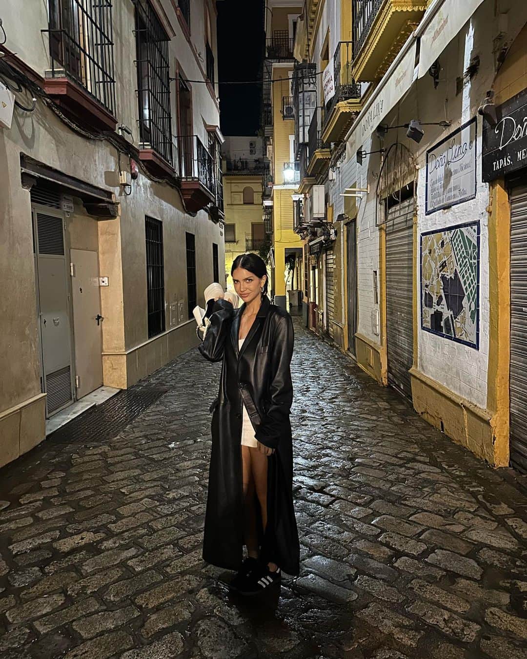 サイラ・ナラのインスタグラム：「Mi semanita ♥️🪭🇦🇷🇪🇸」