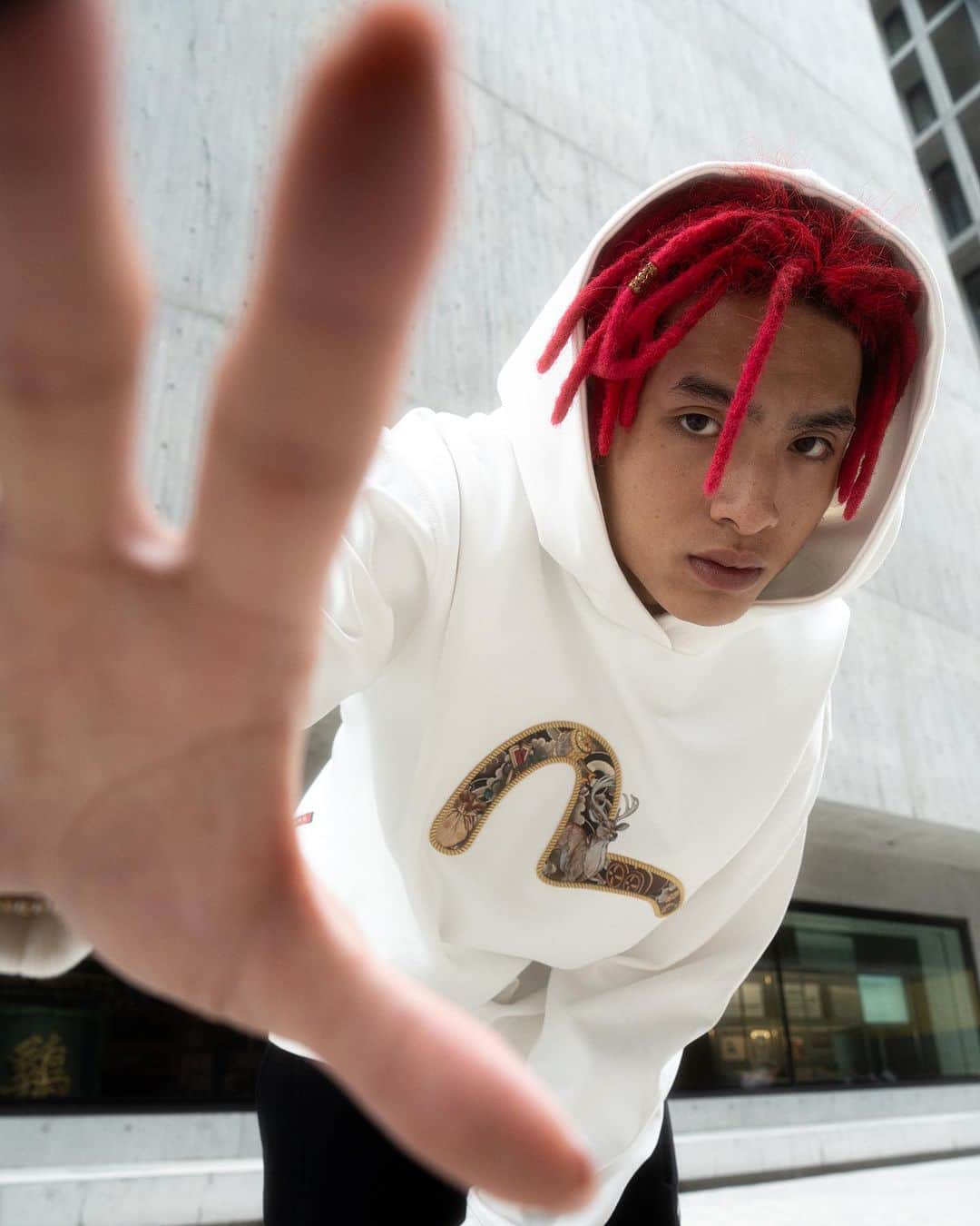 エヴィスジーンズのインスタグラム