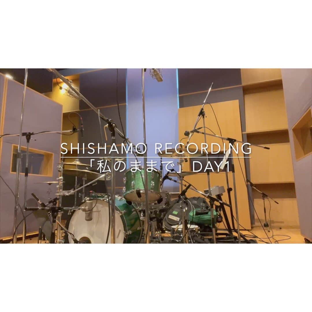 SHISHAMOさんのインスタグラム写真 - (SHISHAMOInstagram)「🎊💄「私のままで」レコーディングムービー公開💄🎊  ファンクラブアプリ『ししゃモバ』の動画コンテンツにて、 💅SHISHAMO RECORDING 「私のままで」 DAY1 をアップしました🤳  特別にインスタでもチラ見せ❣️  FULL ver.はFCアプリ「ししゃモバ」にて ぜひチェックして下さい🐟  #shishamo」11月22日 15時03分 - shishamo_official