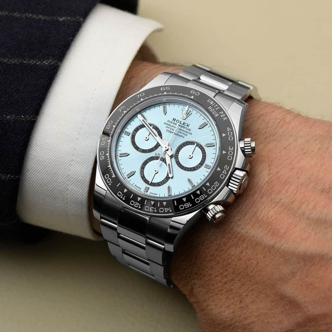 WATCHMANIAのインスタグラム：「The new Platona is 🤌🤌  @watchonista 📸  #rolex #rolexdaytona」