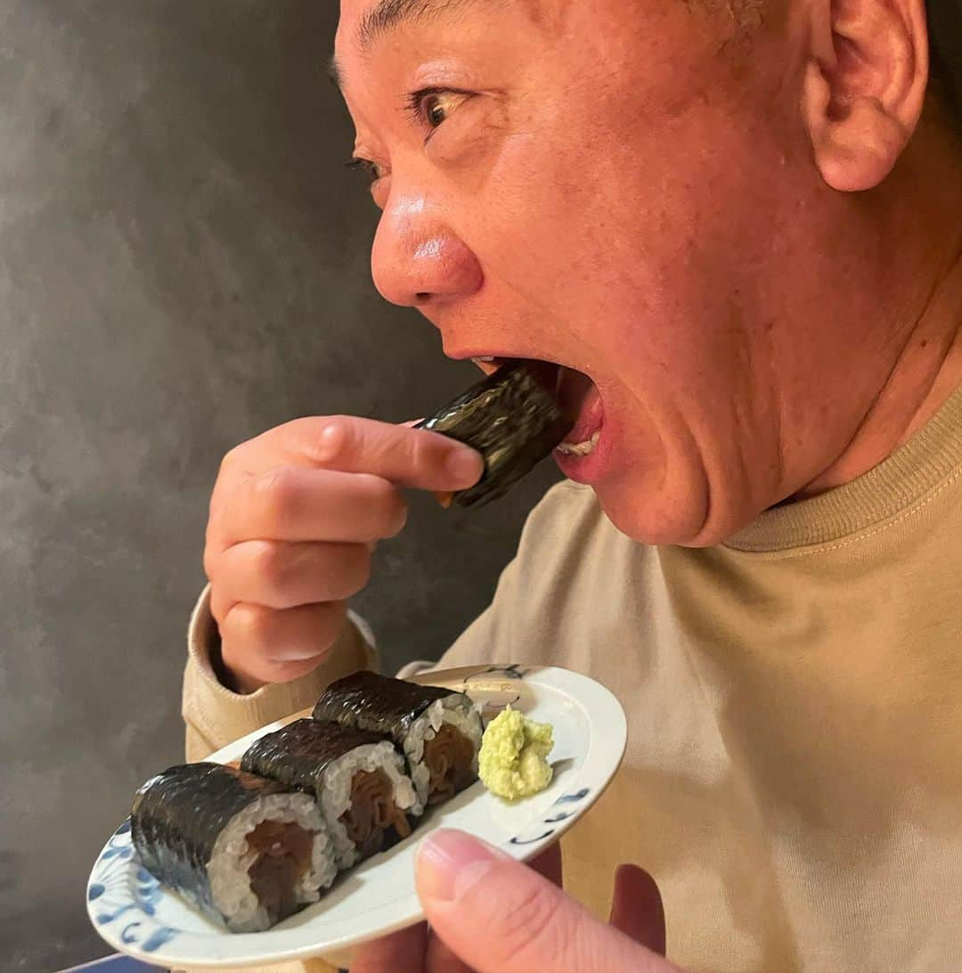 山本圭壱さんのインスタグラム写真 - (山本圭壱Instagram)「美味いねぇ」11月22日 15時36分 - yamamogt