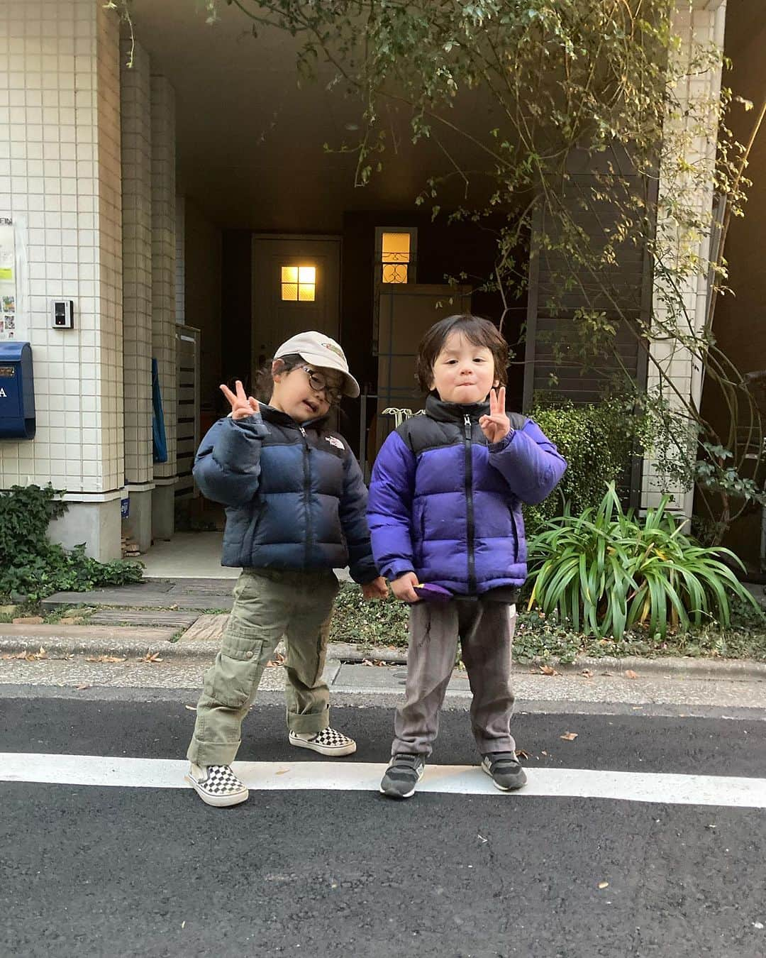 DABOのインスタグラム：「👦🏻NUPTSE BROTHERS👦🏻」