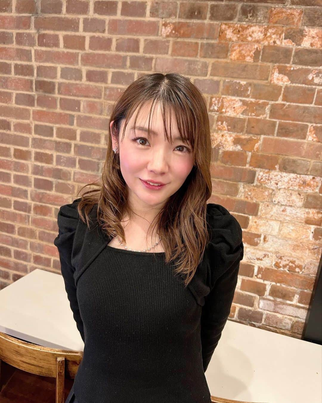 長富彩のインスタグラム：「今日はリトミックコンサートでした。  お越しくださいましたみなさまありがとうございました^_^  新しいお洋服で🥰  #pianist #piano #ピアニスト」