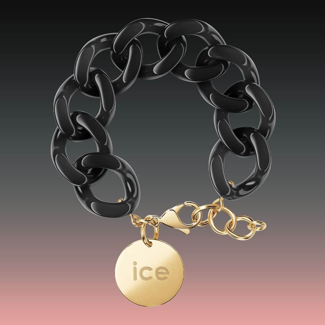 アイスウォッチのインスタグラム：「MATCH YOUR WATCH 🤩🖤  #icewatch #icejewellery #bracelet #chain #black #lovely #tendance #matchyourwatch #trendy」