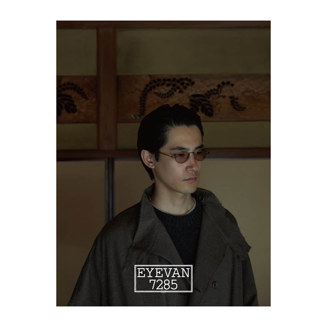 アイヴァン 7285のインスタグラム：「. #EYEVAN7285 . 2024SS Campaign image Model: 197  #moderncraftwork #japaneseeyewear #handmadeinjapan」