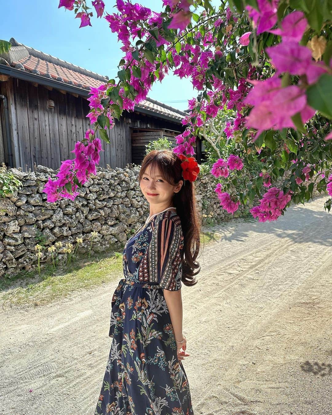 細沼紗花さんのインスタグラム写真 - (細沼紗花Instagram)「.  南国投稿ラスト🌺  . #沖縄#沖縄旅行 #石垣島旅行#竹富島観光 #沖縄観光#竹富島#石垣島観光」11月22日 18時05分 - sayaka_hosonuma