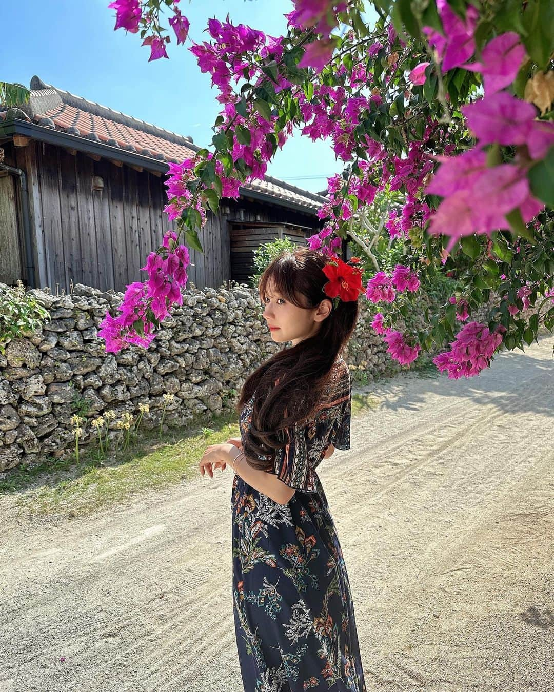 細沼紗花さんのインスタグラム写真 - (細沼紗花Instagram)「.  南国投稿ラスト🌺  . #沖縄#沖縄旅行 #石垣島旅行#竹富島観光 #沖縄観光#竹富島#石垣島観光」11月22日 18時05分 - sayaka_hosonuma