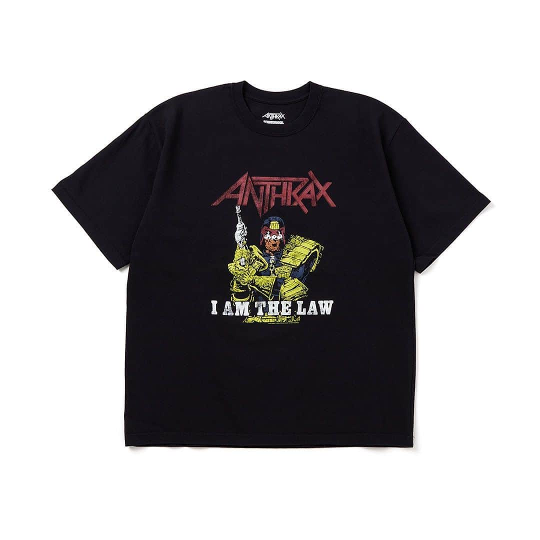 ネイバーフッドのインスタグラム：「⁡ NH X ANTHRAX . TEE SS-3 // NOV.23 // ⁡ @anthrax #nbhd #neighborhood #anthrax ⁡ © 2023 Anthrax JUDGE DREDD® © REBELLION 2000 AD LTD. ALL RIGHTS RESERVED. ______________________________________ ⁡ *本製品のお取り扱い内容については店舗によって異なりますので、弊社WEBサイトのDEALERSより最寄り店舗へ直接お問い合わせ下さい。 ⁡ *Releases vary by region. Please contact your local store directly as shown on the DEALERS section of our website.」