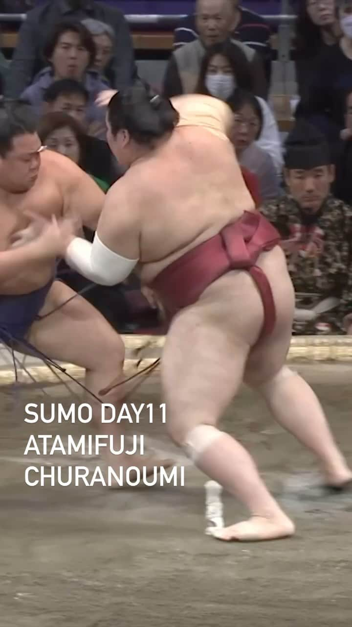 日本相撲協会のインスタグラム：「大相撲九州場所　11日目 美ノ海-熱海富士  #sumo DAY11 Atamifuji Churanoumi  @sumokyokai #相撲 #九州場所 #九州 #福岡 #お相撲さん #イベント #japan #japanculture #熱海富士 #美ノ海 #ATAMIFUJI #CHURANOUMI」