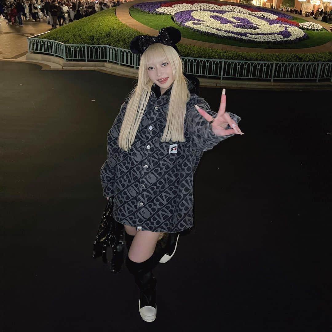 コノミのインスタグラム：「🖤」