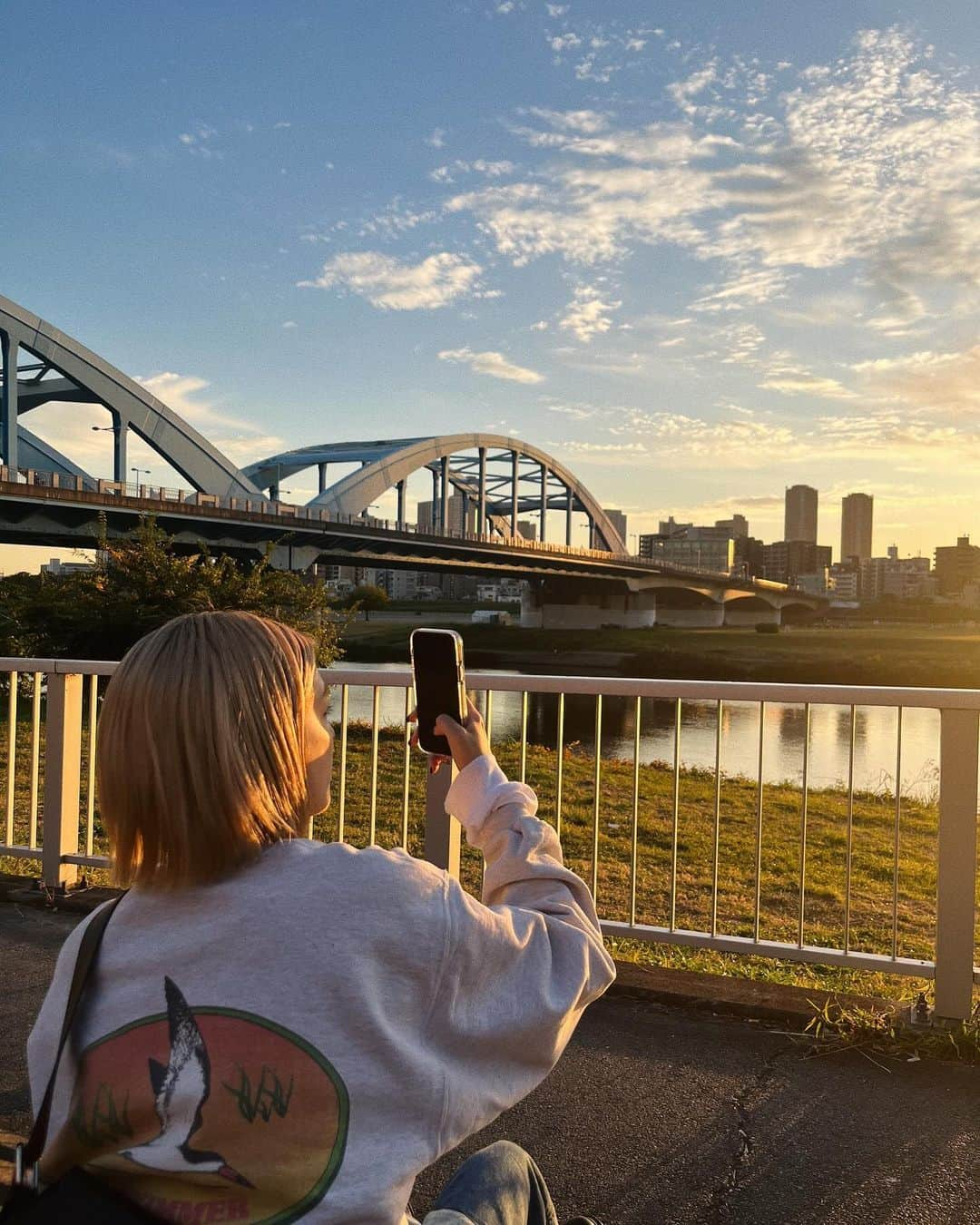 KARENさんのインスタグラム写真 - (KARENInstagram)「🌇🍴🍚  #土手育ち」11月22日 19時04分 - karen_nrsm