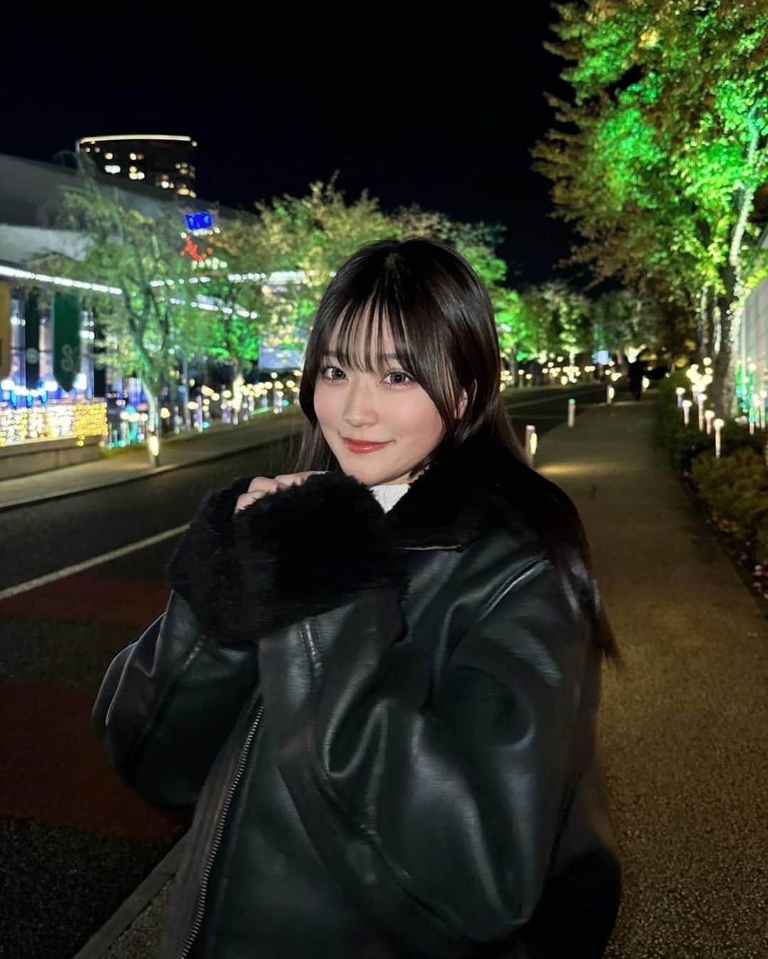 のインスタグラム：「素敵やた🥹✨ ゆあちゃんの服借りたった( ^> ̫ < )👍🏻」