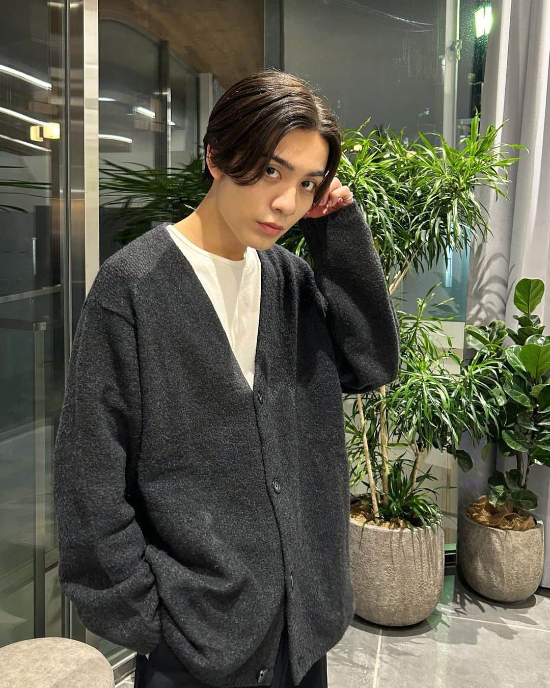 吉田知央さんのインスタグラム写真 - (吉田知央Instagram)「髪の毛整えて頂きました〜🙏 @taikinbo」11月22日 19時16分 - chihiro__yoshida