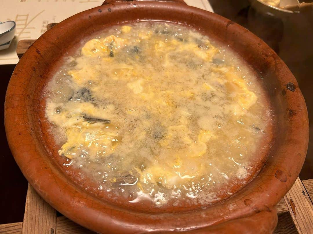 朝桐光さんのインスタグラム写真 - (朝桐光Instagram)「日本橋人形町　⭐️吉星⭐️  今回はカニとすっぽんを食べに✨  やっぱ吉星さんは何食べても美味しい❤️🥰❤️  #日本橋#日本橋人形町#人形町#日本橋人形町グルメ#カニ#蟹#すっぽん#吉星#人形町吉星」11月22日 19時19分 - akari_asagiri