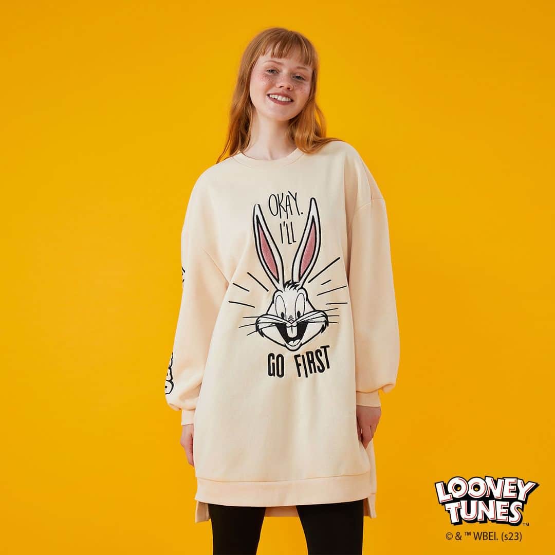 SHEINさんのインスタグラム写真 - (SHEINInstagram)「Bounce into style with Looney Tunes  x SHEIN!  🔍Search "Looney Tunes" on SHEIN to view it all!  #LooneyTunesxSHEIN #LooneyTunes #SHEINCollabs #SHEIN」11月22日 19時30分 - sheinofficial
