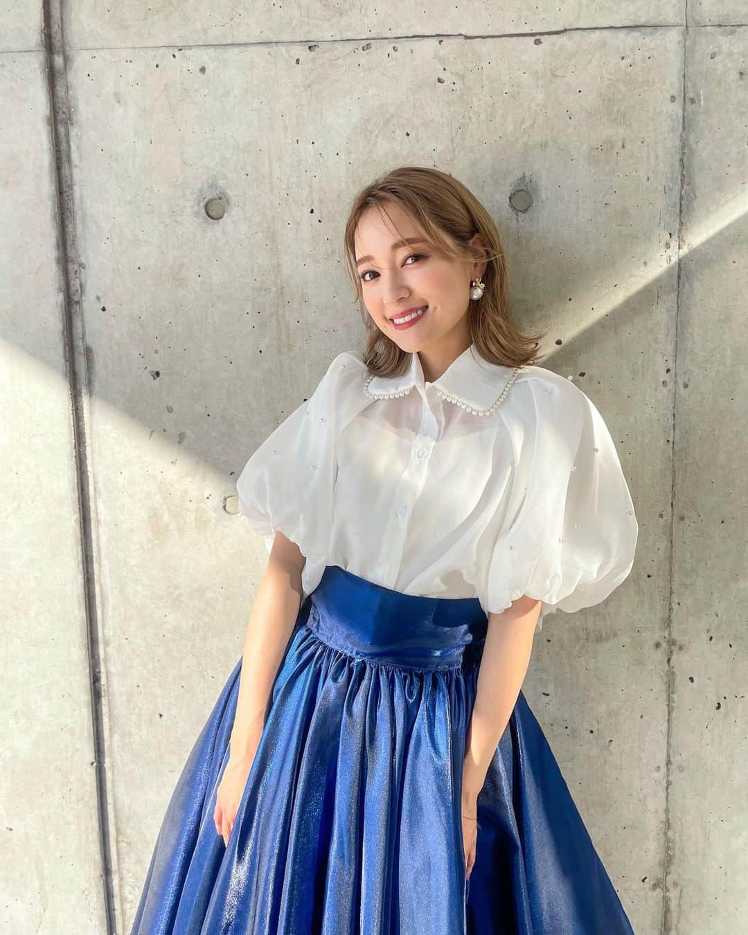 chayさんのインスタグラム写真 - (chayInstagram)「私物のライブ衣装👗 ホワイト×ブルーすき🤍💙 みんなの好きな色教えて😊」11月22日 19時49分 - chay1023_official