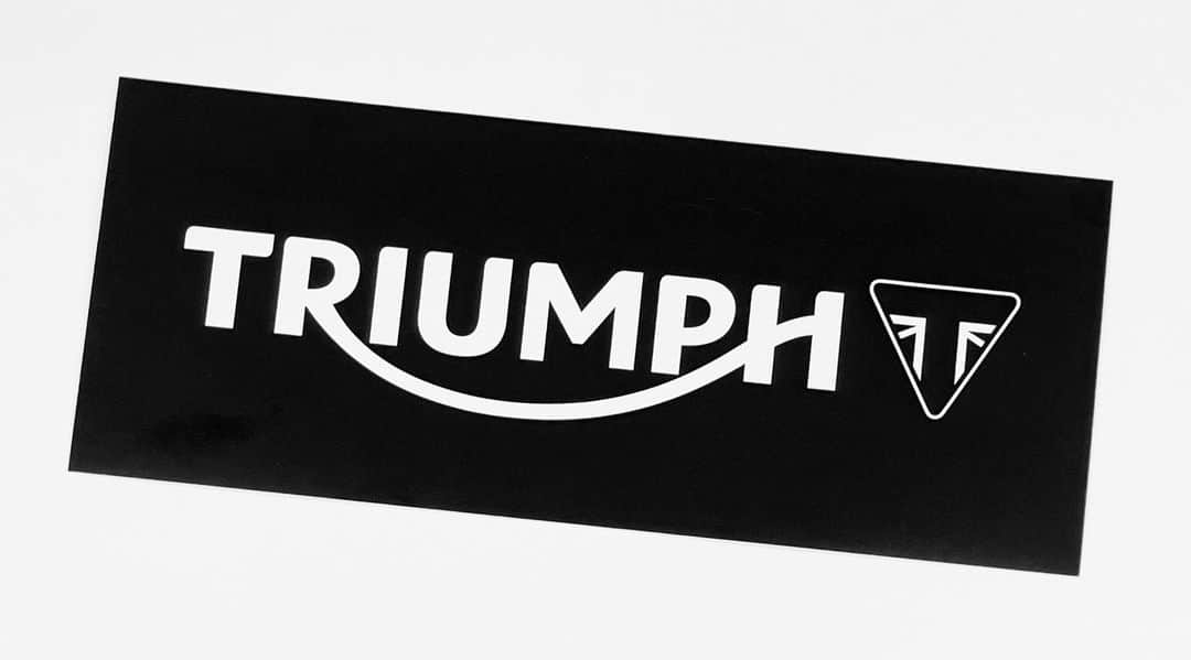 Triumph Motorcycles Japanさんのインスタグラム写真 - (Triumph Motorcycles JapanInstagram)「11/22～11/28の期間中、代官山T-site 蔦屋書店にてStealth Editionsの一台 #SpeedTwin900 の展示を開催中！⁣ アンケートにお答えいただくとオリジナルステッカー、更に抽選でカレンダーやTシャツが当たります。⁣ ⁣ 詳しくはhttps://bit.ly/3MCgSLA⁣ ⁣ 週末に代官山へお出かけの方はぜひ実車をご覧ください」11月22日 19時42分 - triumph_motorcycles_japan