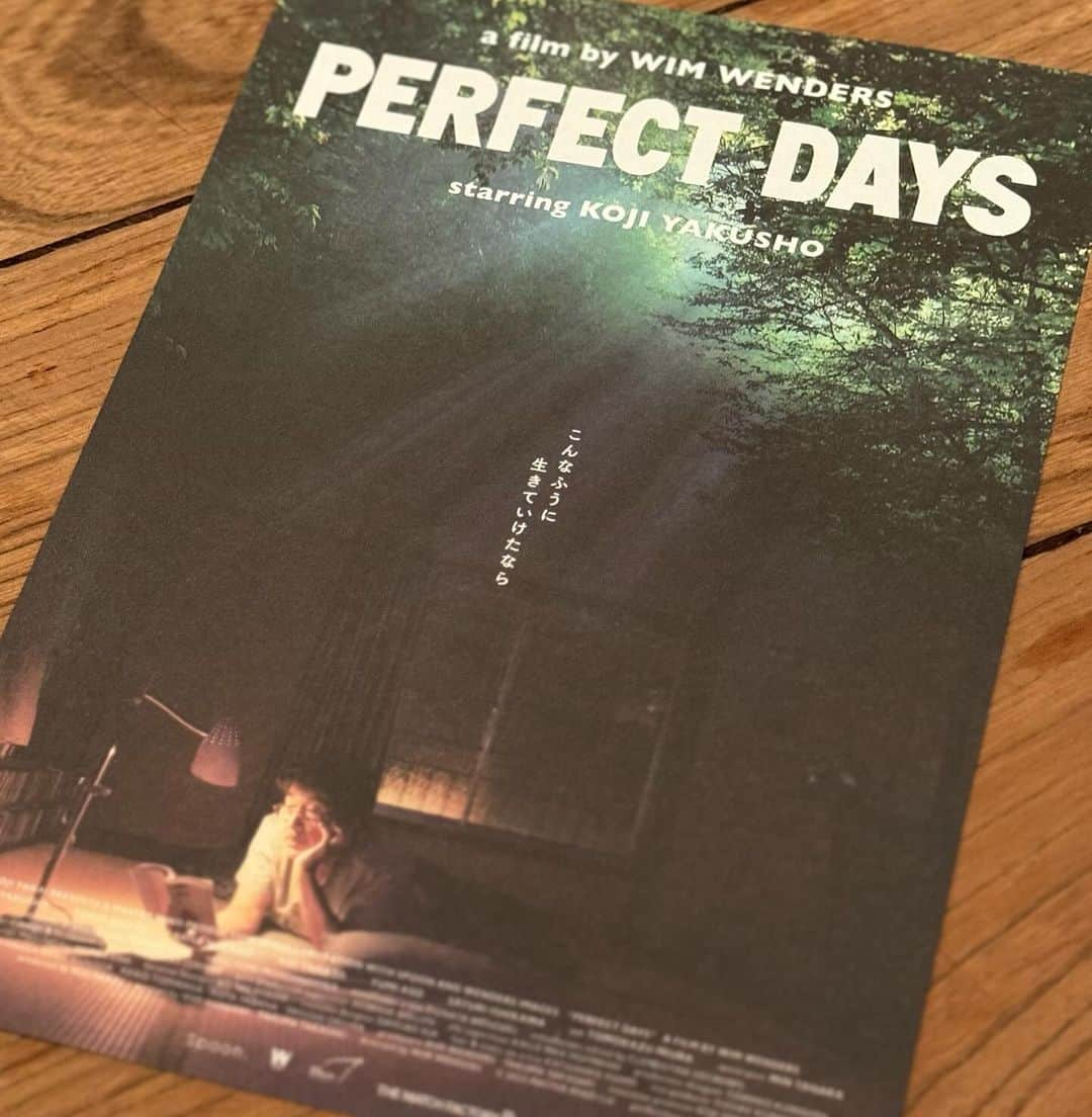 高橋盾のインスタグラム：「ヴィム•ベンダースの最新作”PERFECT DAYS”の試写を観てきた。 現代に生きる私達が忘れかけている”慈しみ”に溢れた本当に素晴らしい作品でした。 物語全体から諸行無常を感じつつ、観終わった時に”あんなふうに生きていけたなら”と今の生活を省みつつそう願ってある自分がいました。 この”禅”ムービーは間違いなくヴィム•ベンダースの最高傑作であると思います。  I watched a preview of Wim Wenders' latest movie, "PERFECT DAYS". It was a truly remarkable work full of "mercy" that we, who live in modern times, tend to forget. The story as a whole made me feel the impermanence of all things, and when I finished watching it, I found myself reflecting on my current life and wishing that I could live like that. I think this "Zen" movie is definitely Wim Wenders' masterpiece.」