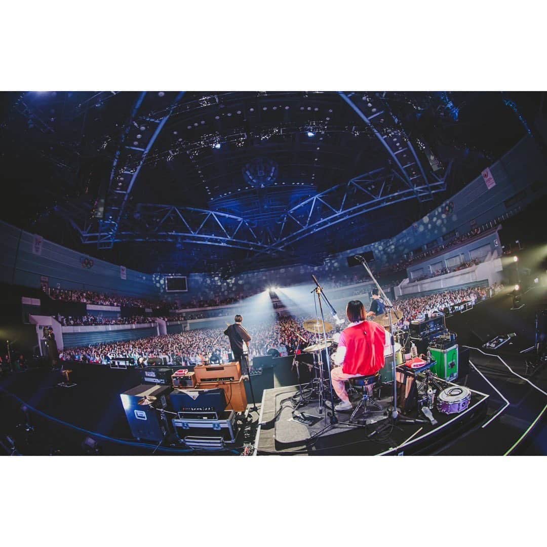 Saucy Dogさんのインスタグラム写真 - (Saucy DogInstagram)「2023.11.18　長野ビッグハット Saucy Dog It Re:ARENA TOUR 2023-2024 長野公演  all photo by白石達也(@t_s_p_1988)  #サウシードッグ #サウシー  #さうしーどっぐ  #さうしー #saucydog #ItReARENA」11月22日 19時49分 - saucydog0403