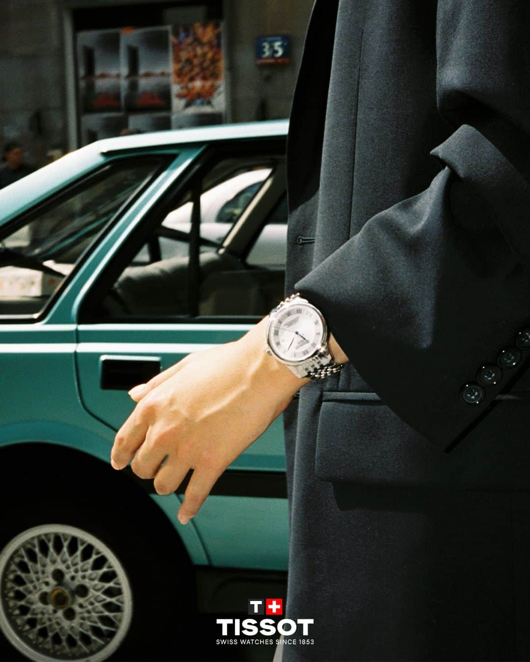 ティソのインスタグラム：「Carve out your own, unique way. #Tissot #FocusForward」