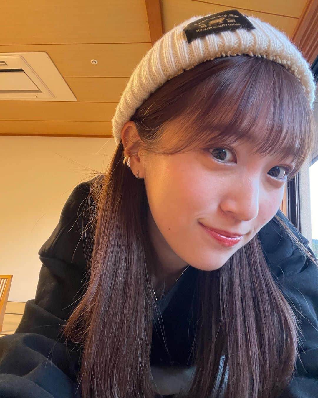 坂本 愛玲菜さんのインスタグラム写真 - (坂本 愛玲菜Instagram)「素敵お宿に泊まりました🤦🏻⛰️」11月22日 20時10分 - erena_hkt48