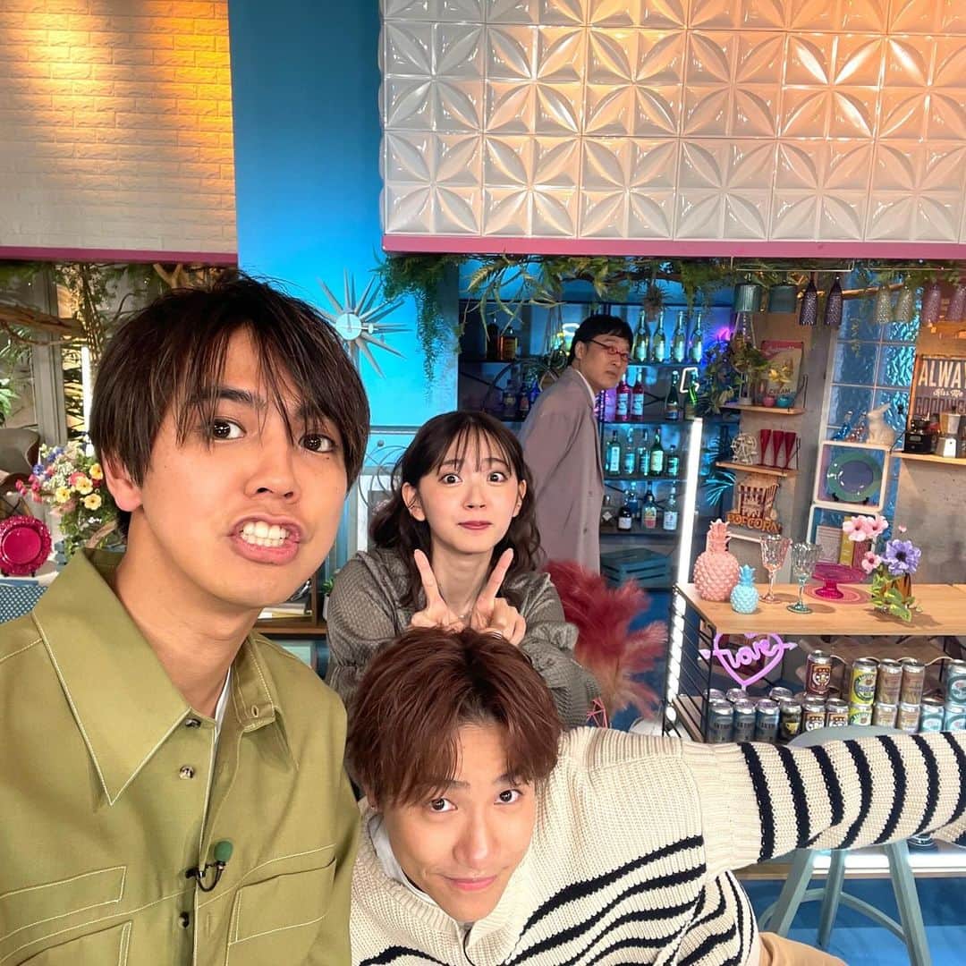 あざとくて何が悪いの？（テレビ朝日公式）さんのインスタグラム写真 - (あざとくて何が悪いの？（テレビ朝日公式）Instagram)「11/23(木)深夜0時45分〜 ※一部地域を除く #GENERATIONS #片寄涼太 #小森隼 をゲストに迎え⭐️ あざと連ドラ第９弾!!　 「フツーじゃなくて何が悪いの？」スタート!! 9弾は美大に通う消極的なサブカル女子の物語 スタジオでは男性目線と女性目線で意見が真っ二つに…⚡️ 放送お見逃しなく!! 感想は… #あざとくて何が悪いの をつけてお願いします🙇」11月22日 20時21分 - azatoinsta