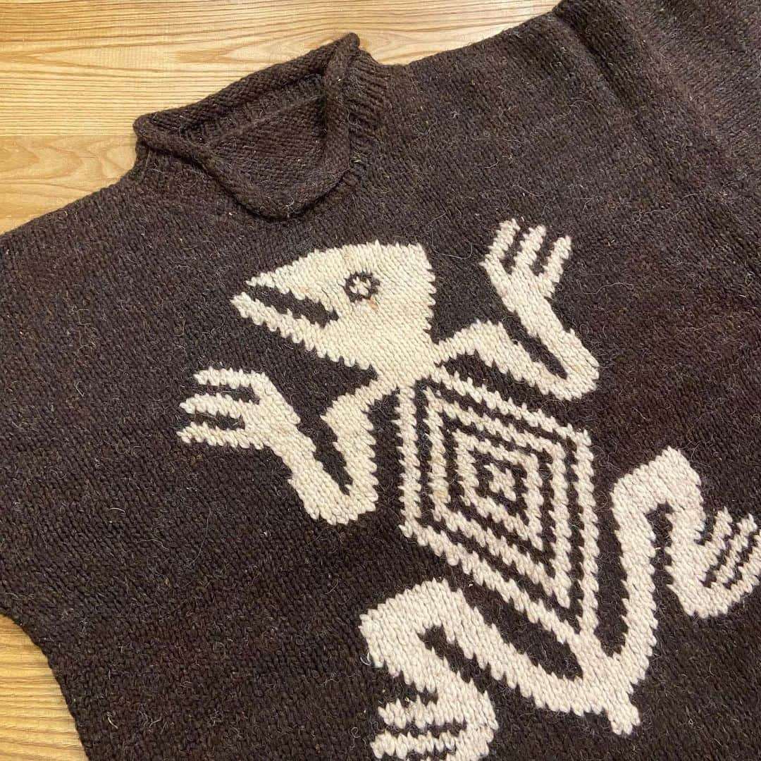 dracaenaさんのインスタグラム写真 - (dracaenaInstagram)「New  11月23日(木) 11:00~   "Ecuador hand knit sweater"  ※記載商品以外にも多数入荷しております。  INSTAGRAM @dracaena_kichijoji  #Dracaena_Kichijoji #DracaenaKichijoji #DracaenaNorth  #dracaena  #VintageShop  #Vintage  #Kichijoji  #吉祥寺 #古着屋 #ドラセナ吉祥寺 #ドラセナ  #井の頭公園 #七井橋通り  #ヴィンテージショップ #ヴィンテージ #古着 #🇺🇸 #🇨🇦 #🇯🇵  #unitedstates  #canada  #buyingtrip」11月22日 20時32分 - dracaena_kichijoji