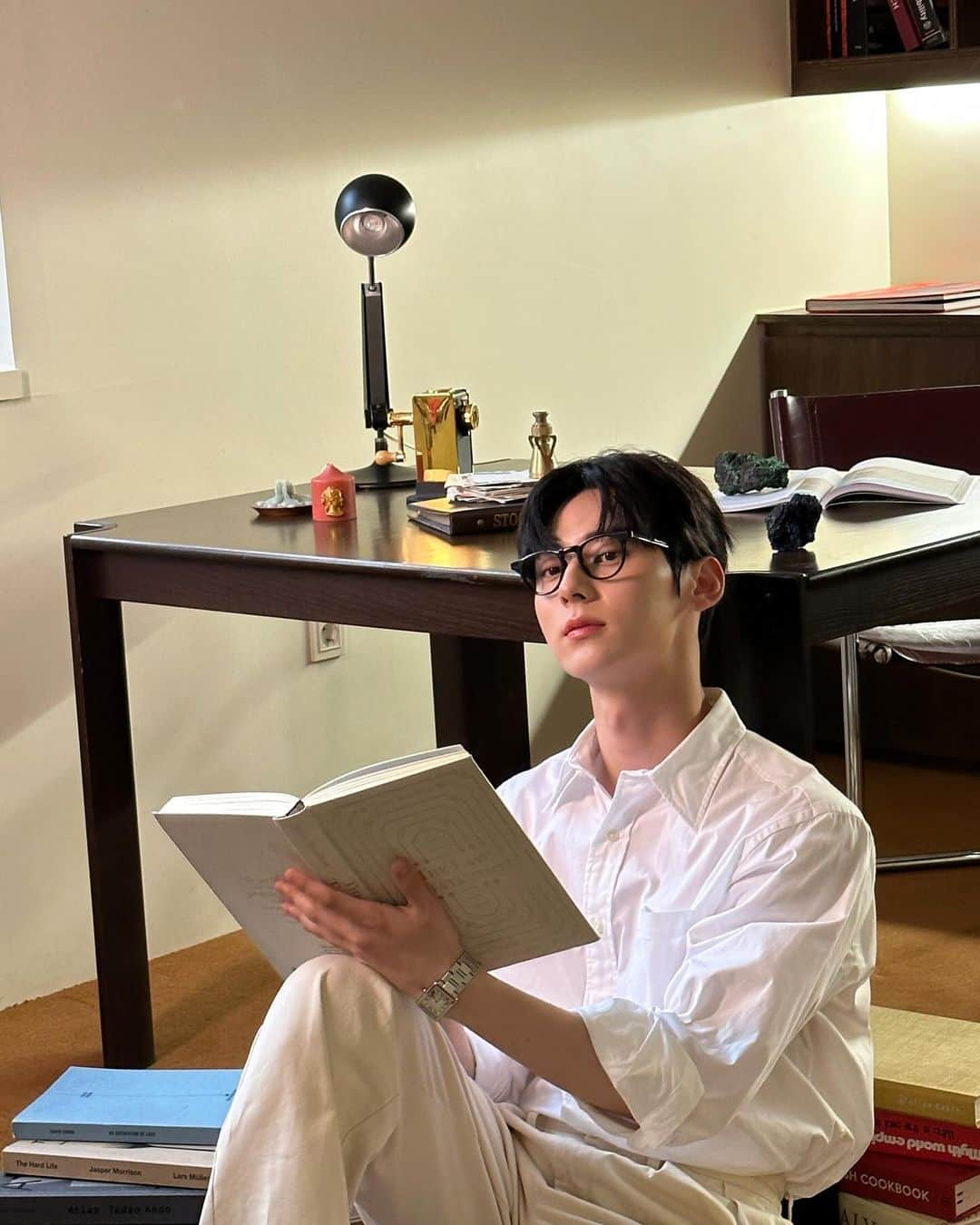 ミンヒョン さんのインスタグラム写真 - (ミンヒョン Instagram)「시 즌 그 리 팅 🤓」11月22日 20時40分 - optimushwang