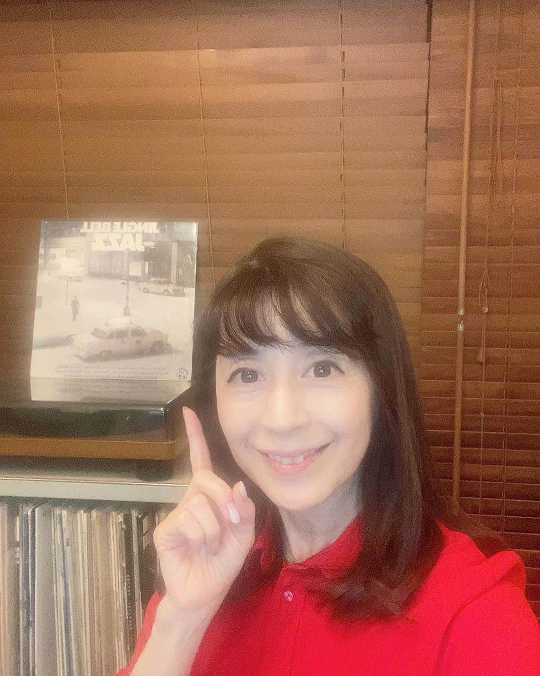 堤信子のインスタグラム：「本日この後21時から、親しくお付き合いさせていただいている　お片付けコンサルタントの　@sachi_nishizaki  西崎彩智さんの出版記念インスタライブにゲスト出演致します！ ご覧いただけたら嬉しいです😊😊😊」