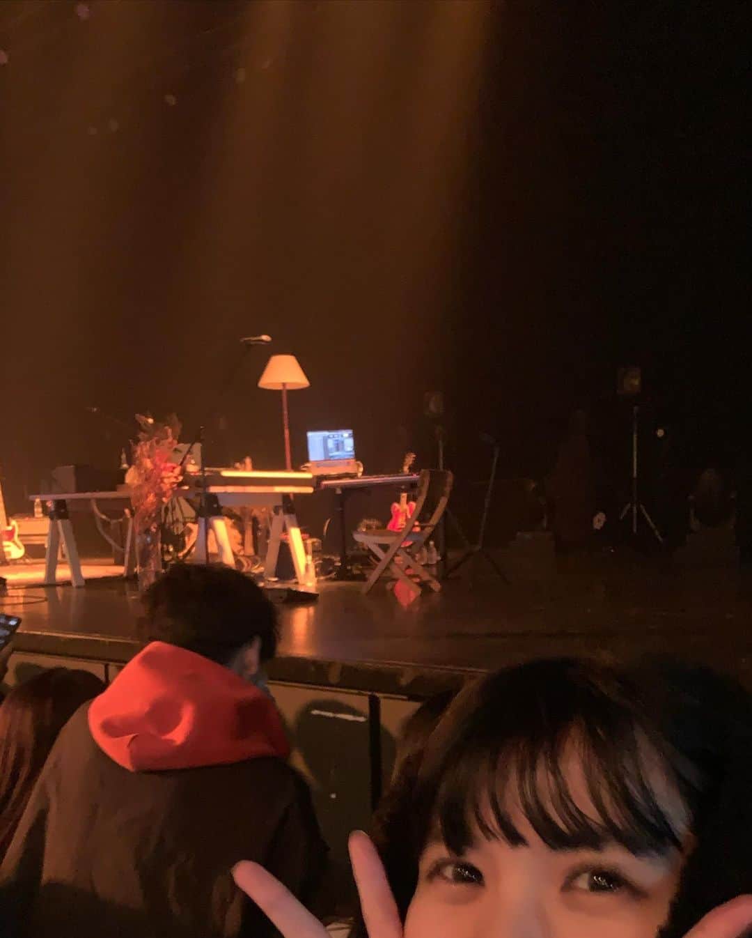 荒川ちかのインスタグラム：「@galileogalileiphoto のツアーファイナルに行き、ようやく映画を観に行けました🐕 本当にGalileoGalileiが復活してくれてありがとうしかないです。 この人生で絶対に稚内に行きたい🐈  #galileogalilei」