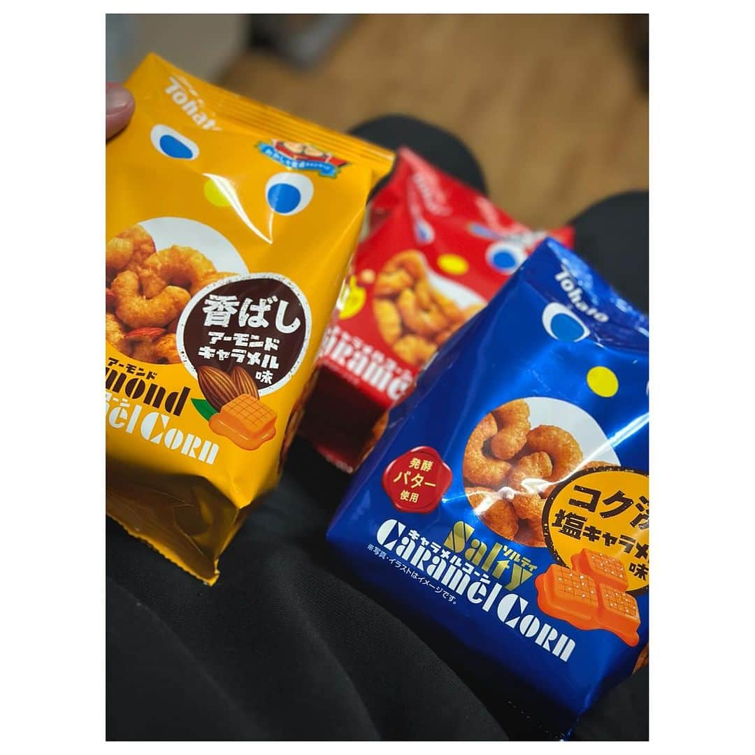 肥野竜也さんのインスタグラム写真 - (肥野竜也Instagram)「＂Caramel corn＂  急にハマっているキャラメルコーン。 今は色々な味が出てるんですねw ⁡ #キャラメルコーン #お菓子 #マイブーム #早く食べたい #多分ノーマルが一番上手いはず」11月22日 21時34分 - tatsuya_hino