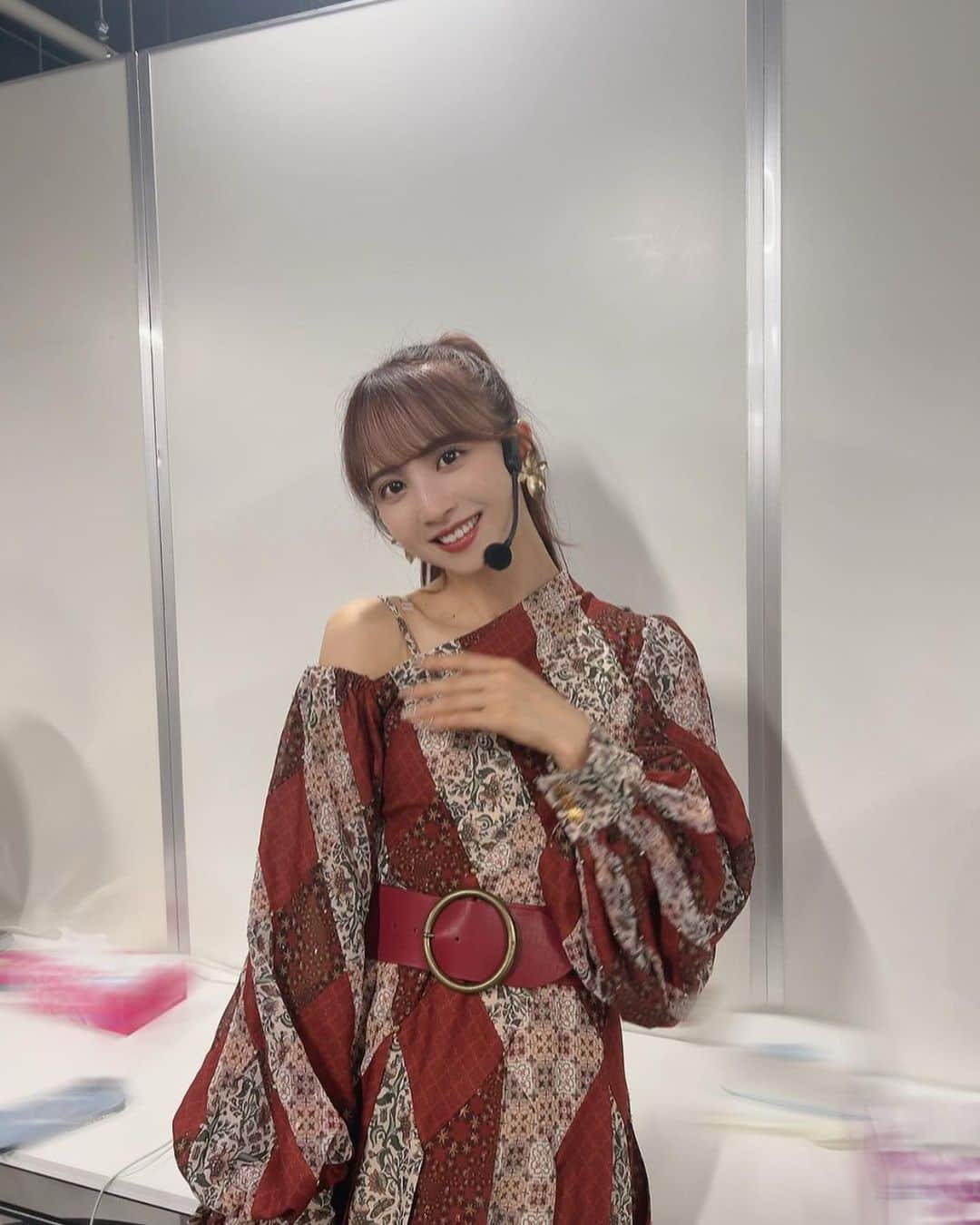 佐藤楓さんのインスタグラム写真 - (佐藤楓Instagram)「.  MTV VMAJ2023 ありがとうございました。💐  ずっとずっと大好きな衣装…！  #乃木坂46 #おひとりさま天国 #VMAJ2023」11月22日 21時43分 - kaede_sato.official