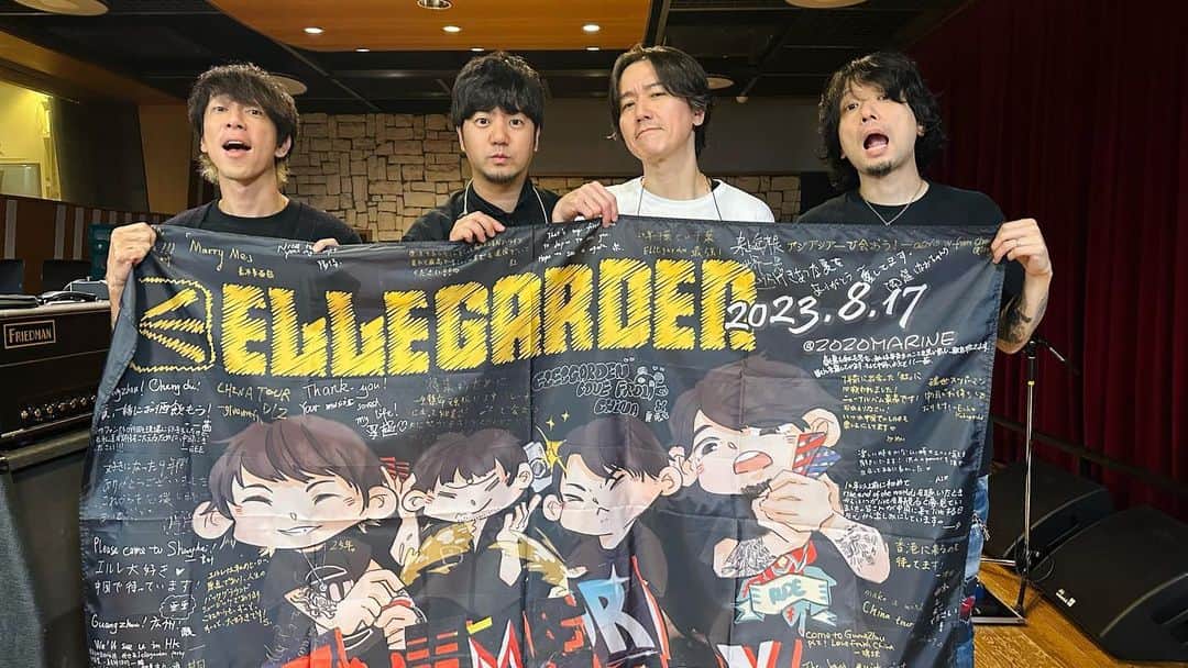 ELLEGARDENさんのインスタグラム写真 - (ELLEGARDENInstagram)「台北・香港に向けたリハーサルが終わりました！みんなに会えるのをとても楽しみにしています！  X（Twitter）アカウントがまだ復旧できなくて、Instagramのみの投稿です。ごめんなさい🙏！  剛完成台灣和香港演唱會的彩排工作，我們準備好了！ 真的超級期待見到台灣和香港的大家！  因X（Twitter）的帳戶還沒能恢復，目前只在Instagram上發布。抱歉！  Just wrapped up the rehearsal for Taipei and Hong Kong shows! Really looking forward to meeting everyone!  Our X (Twitter) account still hasn't been restored, so this is an Instagram-only post. Sorry about that!  #ELLEGARDEN #BoysAreBackintheEastTour2023 #ZEPPTaipei #MusicZone」11月22日 21時57分 - ellegarden_official