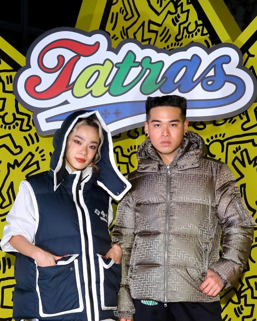 Unaのインスタグラム：「@tatras_official ➕ Keith Haring  とってもかわいかった❤️💛💙 #tatraskeith #tatrascollab #PR」
