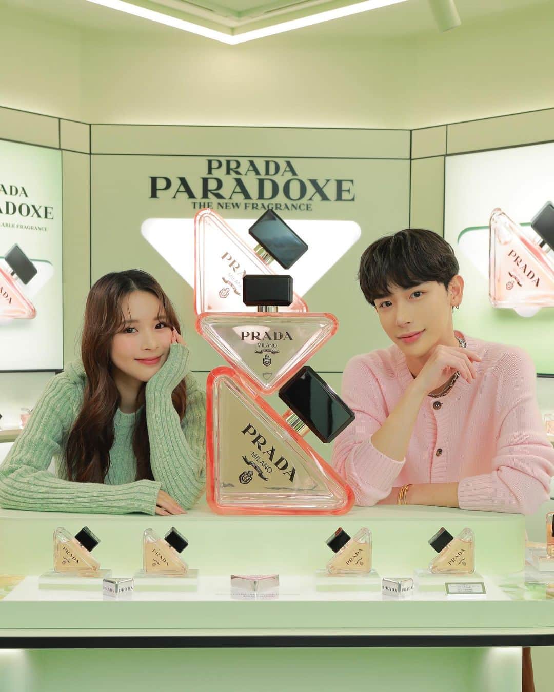 ミチさんのインスタグラム写真 - (ミチInstagram)「プラダ ビューティートウキョウ🧼 #PR #prada #PradaParadoxe #PradaBeauty #プラダパラドックス  @pradabeauty  @prada」11月22日 22時08分 - mi0306chi