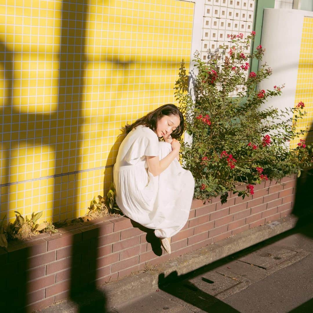 斎藤なりのインスタグラム：「年内沢山作品撮りしていきたいなァと どなたか撮影しませんか🍂⛰️」