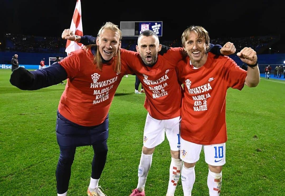 ルカ・モドリッチのインスタグラム：「Euro 2024. Here we go. Proud of this group! 🇭🇷💪🏻 Bravo Hrvatska, cilj ostvaren! 🙏🏻 #IznadSvihHrvatska」