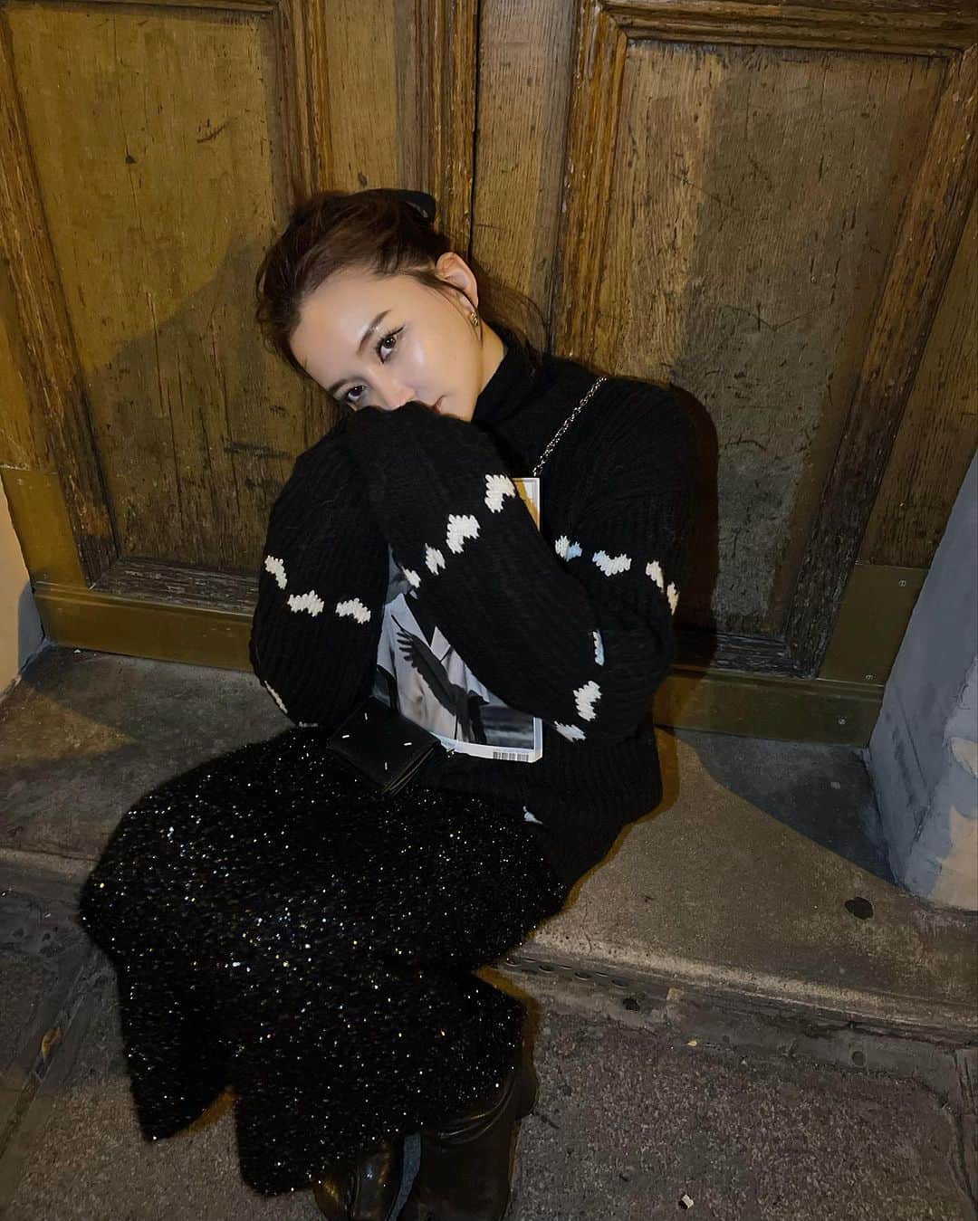 白倉あやのインスタグラム：「Christmas knit…🖤」