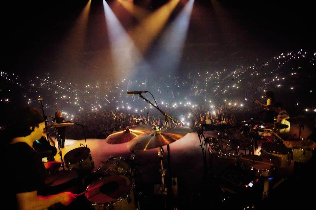 Paramoreさんのインスタグラム写真 - (ParamoreInstagram)「Brisbane, AU. Night 1.   📸: @zacharygray」11月23日 9時29分 - paramore