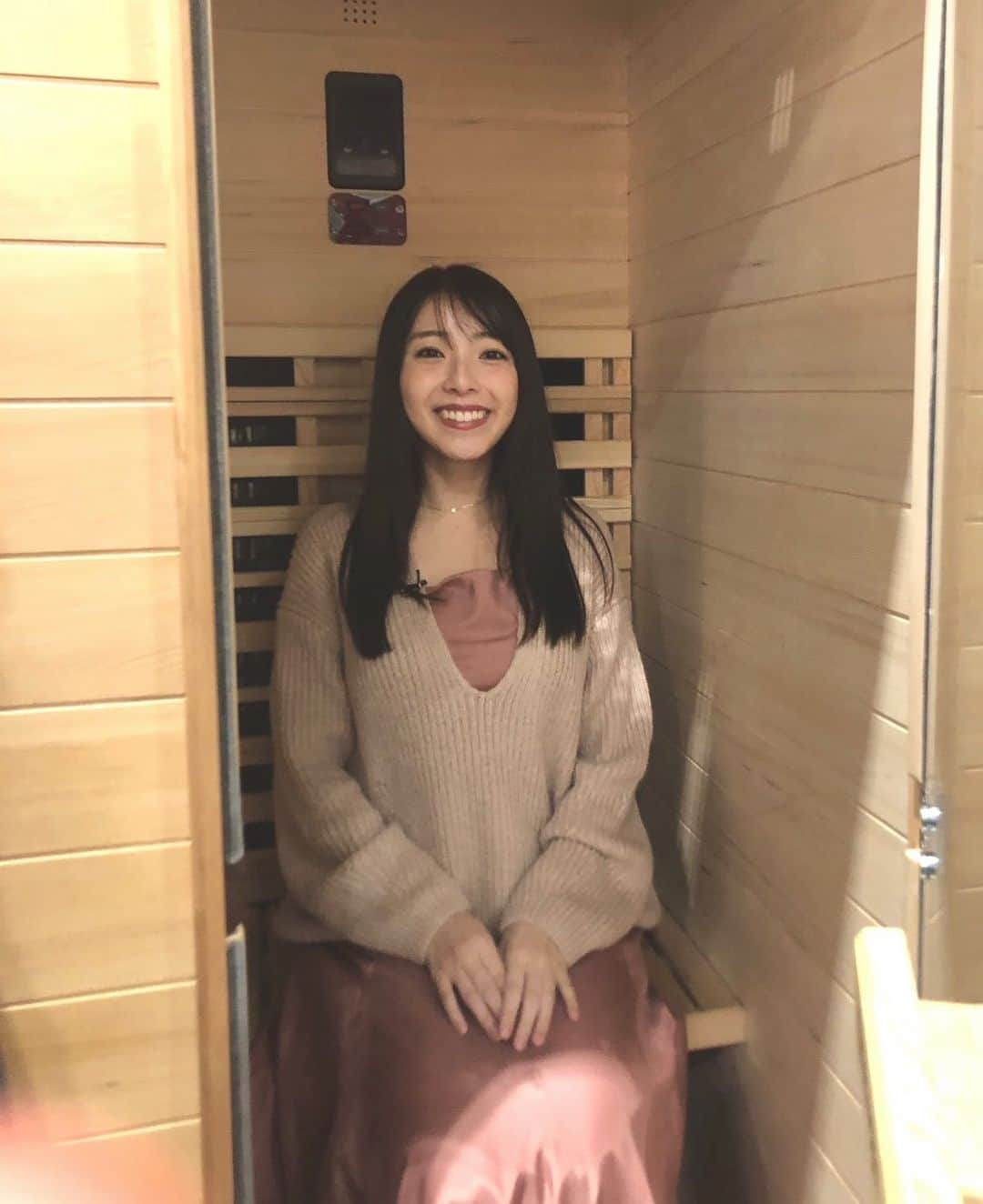 小椋寛子のインスタグラム：「おは祝をご覧いただいた皆さん ありがとうございました♫  先日おは土ロケで コストコに行ってきました😆 これは何でしょう？🤔 今週の「なないろリサーチ それどーなん⁈」ご覧ください😊  #おは祝 #おはよう朝日です #祝日版 #おは土 #おはよう朝日土曜日です #ABCテレビ #コストコ」