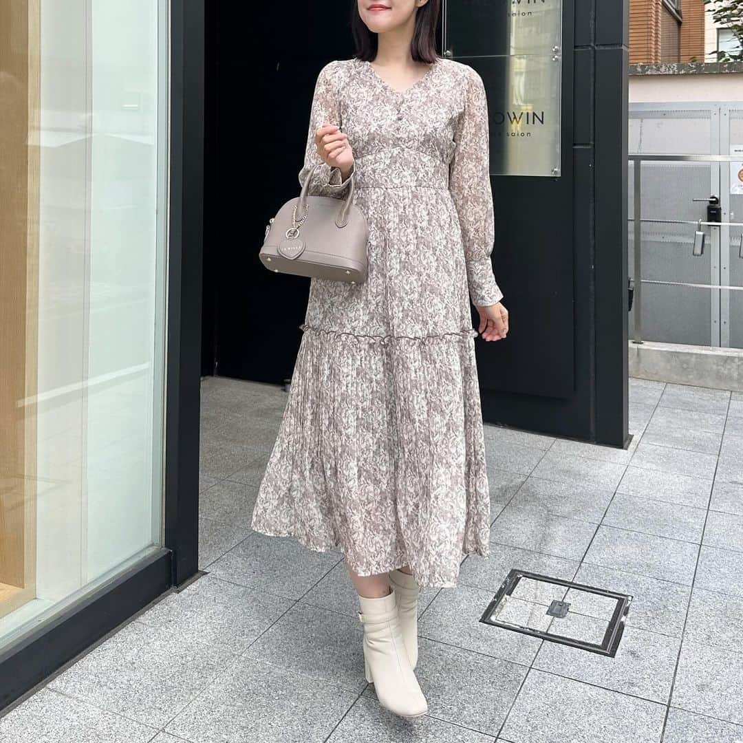 AnMILLEさんのインスタグラム写真 - (AnMILLEInstagram)「♥︎ BLACK FRIDAY ♥︎ 11/23(木) - 11/30(木)全店舗にて開催📣 ㅤㅤㅤㅤㅤㅤㅤㅤㅤㅤㅤㅤㅤ ❶ 2点以上で20%OFF‼️ ㅤㅤㅤㅤㅤㅤㅤㅤㅤㅤㅤㅤㅤ ❷ 対象商品！ トップス / ボトムス 20%OFF❗️ ワンピース / ロングコート 30%OFF❗️ ㅤㅤㅤㅤㅤㅤㅤㅤㅤㅤㅤㅤㅤ 年に一度のスペシャルな期間となっております✨  ㅤㅤㅤㅤㅤㅤㅤㅤㅤㅤㅤㅤㅤ※ 店舗先行開催となっております。  ㅤㅤㅤㅤㅤㅤㅤㅤㅤㅤㅤㅤㅤ #アンミール #anmille #ブラックフライデー #blackFriday」11月23日 9時19分 - anmille.official