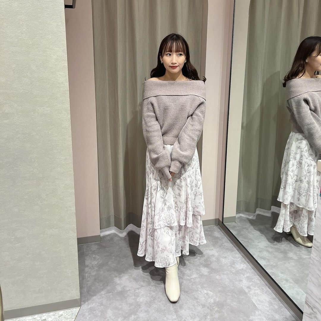 AnMILLEさんのインスタグラム写真 - (AnMILLEInstagram)「♥︎ BLACK FRIDAY ♥︎ 11/23(木) - 11/30(木)全店舗にて開催📣 ㅤㅤㅤㅤㅤㅤㅤㅤㅤㅤㅤㅤㅤ ❶ 2点以上で20%OFF‼️ ㅤㅤㅤㅤㅤㅤㅤㅤㅤㅤㅤㅤㅤ ❷ 対象商品！ トップス / ボトムス 20%OFF❗️ ワンピース / ロングコート 30%OFF❗️ ㅤㅤㅤㅤㅤㅤㅤㅤㅤㅤㅤㅤㅤ 年に一度のスペシャルな期間となっております✨  ㅤㅤㅤㅤㅤㅤㅤㅤㅤㅤㅤㅤㅤ※ 店舗先行開催となっております。  ㅤㅤㅤㅤㅤㅤㅤㅤㅤㅤㅤㅤㅤ #アンミール #anmille #ブラックフライデー #blackFriday」11月23日 9時19分 - anmille.official