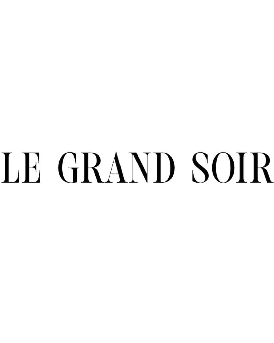 のインスタグラム：「Découvrez Le Grand Soir, notre nouvelle collection de fêtes ✨ Rendez-vous en igne et en boutique…  #MorganDeToi #GrandFroid #NouvelleCollection」