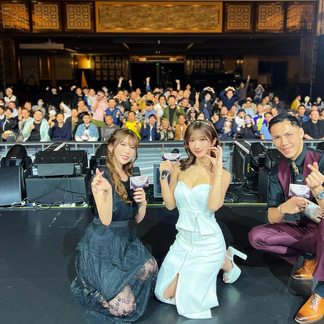 大槻ひびきのインスタグラム：「大槻ひびき&波多野結衣 デビュー15周年アジアツアー マカオイベント🥰 香港 中国 日本 シンガポール 韓国 台湾… 色んな国から会いに来てくれて とても嬉しいです🫶  香港→台湾→マカオと続いた アジアツアーですが 今後ももしかしたら 色んな国で開催できるかも？？ まだ未定ですが アジアだけではなく 色んな国で開催できる予感です✨  決まり次第 また告知しますね☺️  Thank you everyone. I'm happy to go to Macau again✈️ I was able to meet people from many countries. Which country shall we go to next? Please continue to support us🫶」