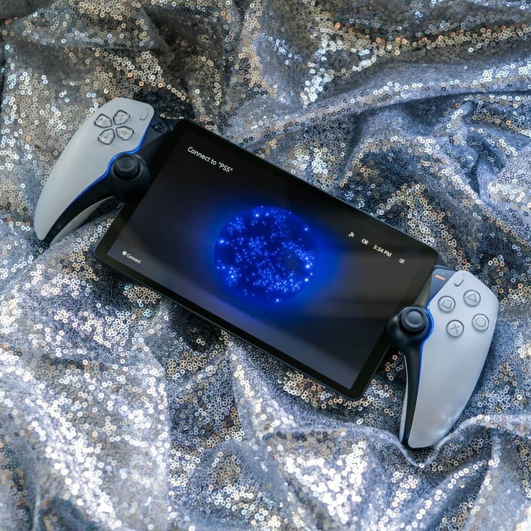 PlayStationのインスタグラム：「✨ What's been your go-to game to play remotely on PlayStation Portal?」
